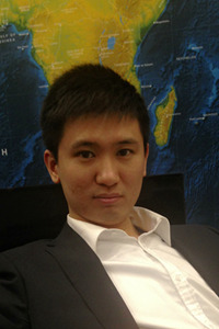 三阳踏板400max最新款,三阳maxsym400与宝马400踏板对比