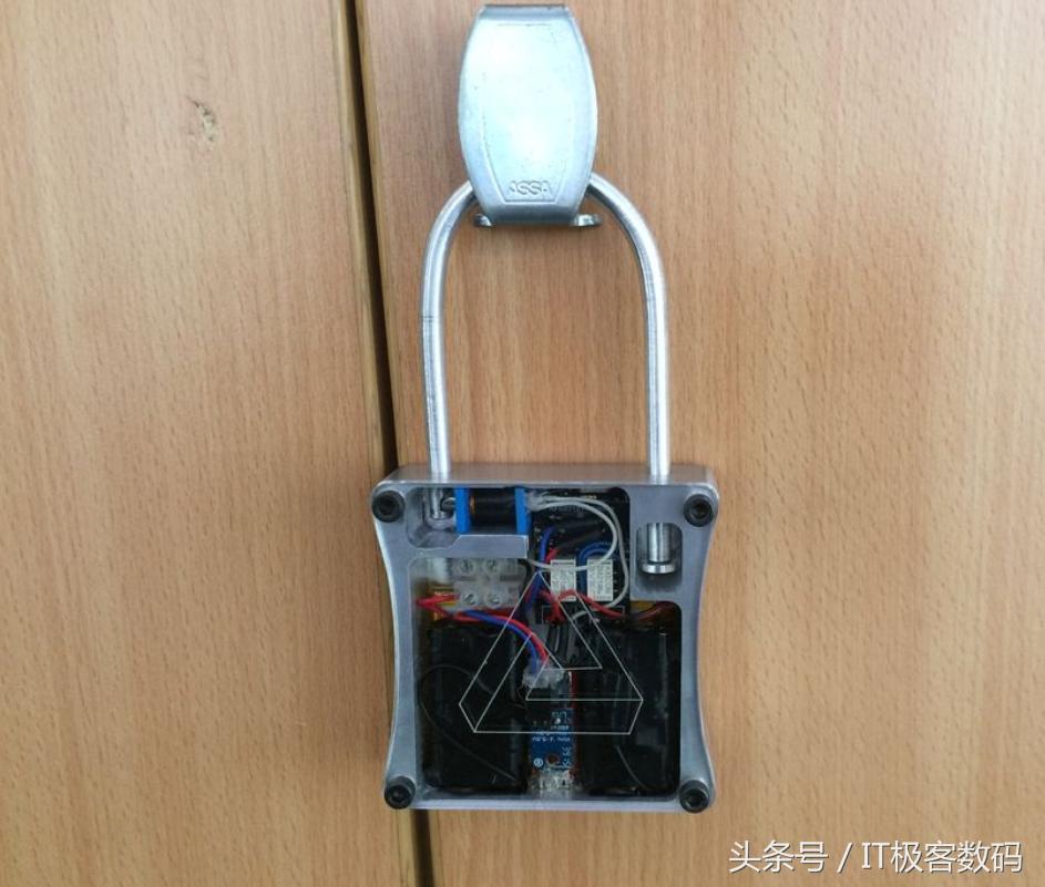 diy蓝牙门锁,diy智能锁钥匙