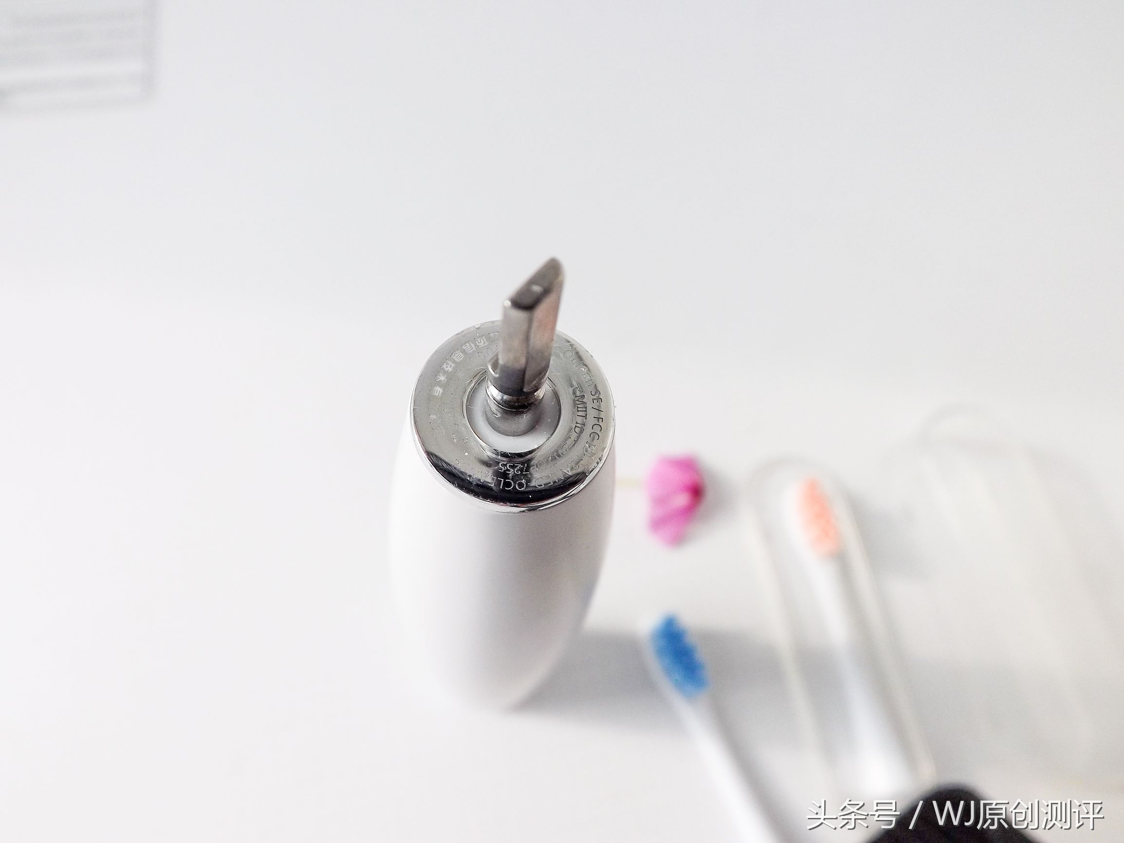 外秀内慧的牙齿健康好帮手——OcleanSE青春版试用