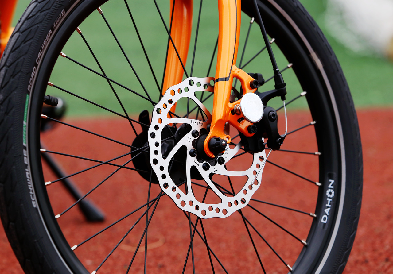 大行折叠车p8经典款高配,大行折叠自行车p8和d8有什么区别