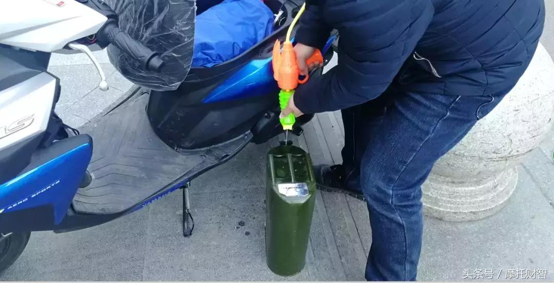 王牌对王牌比低音,王牌对王牌银碳