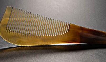 几十块的牛角梳真的吗,真假牛角梳的鉴别方法