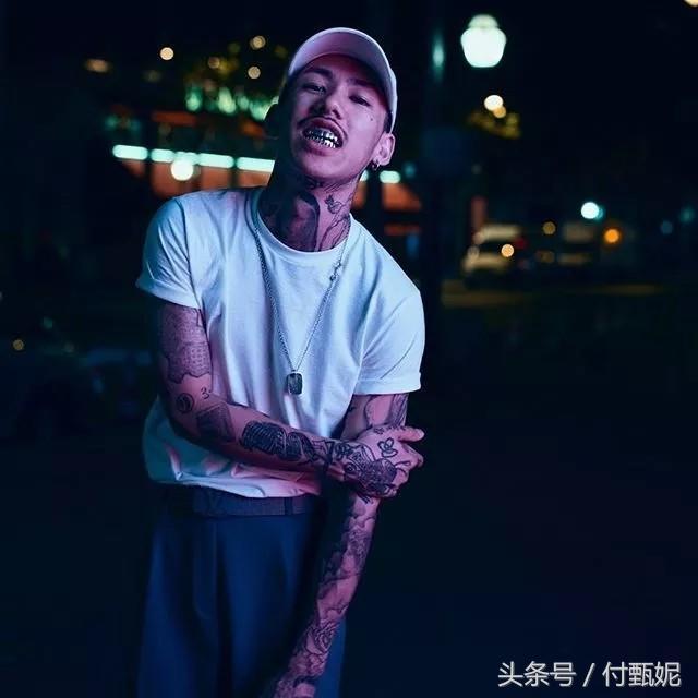 听说你喜欢hiphop?那你有他们会穿吗!KOHH宫本彩菜