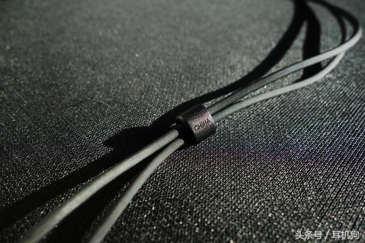 下潜重低音震撼音响,索尼xbaz5有什么用