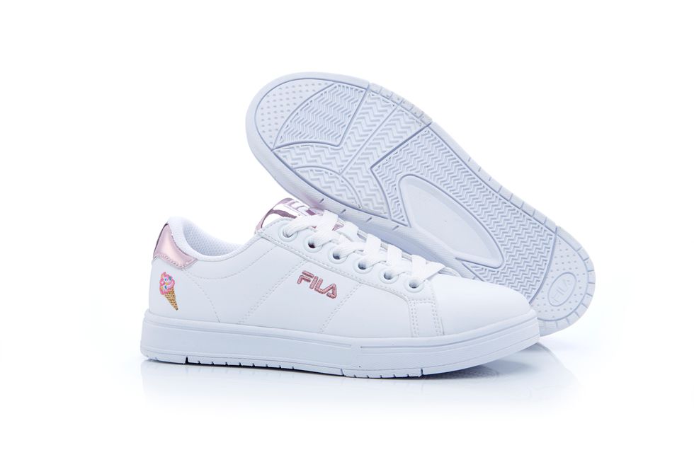 fila一双很像皮蓬的鞋,fila鞋子全黑厚底鞋