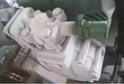 保鲜库压缩机结霜什么情况正常,冰箱压缩机回气管结霜怎么解决