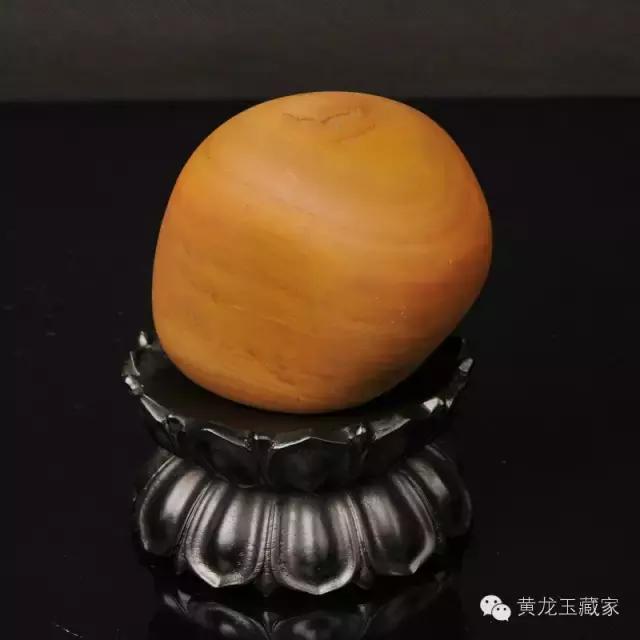 听我一句劝，把你浪费的钱买玉吧！不需十年，三年以后你回头来看