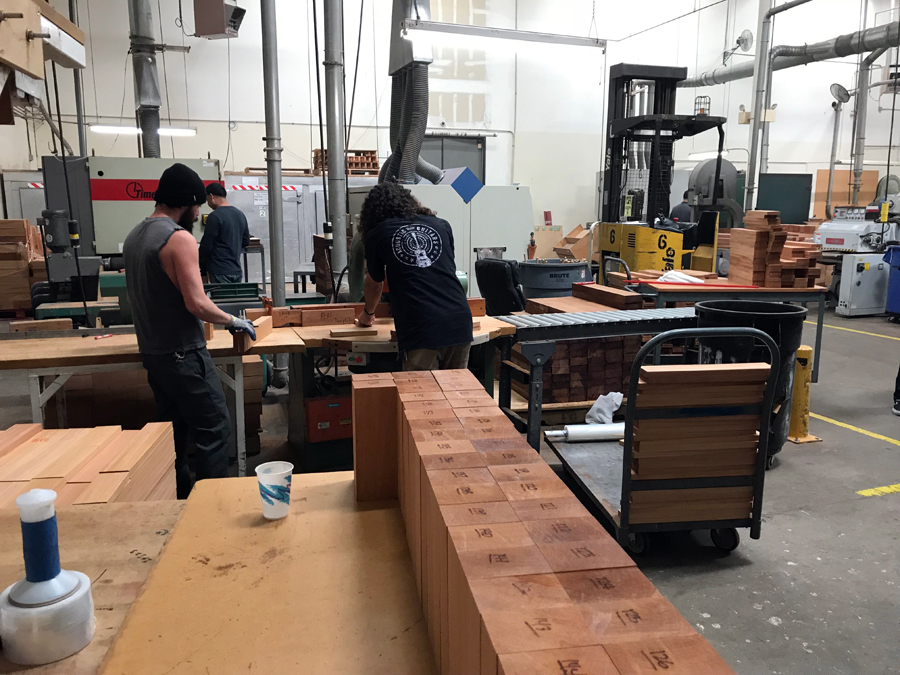 吉他中国专访视频,taylor吉他全系列