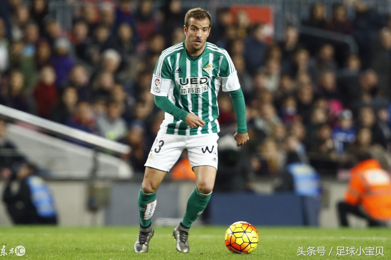 盘点足坛史上10大中场大师,足坛十大前腰中场大师