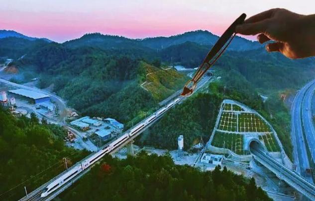 江西迎来一条最美高铁线路,江西最大高铁站