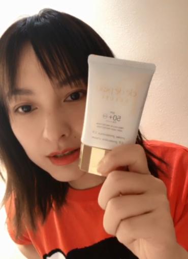 吴昕吃的保养品有哪些,吴昕的护肤秘籍大放送