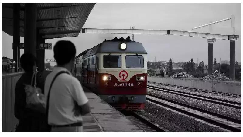 12306技术团队今年竟给自己打90分?!上百家抢票软件都笑了