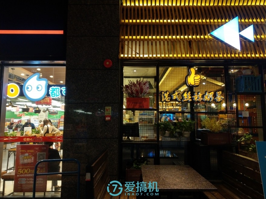 htcu11和u11+选哪个,htcu11+和u12+屏幕哪个好