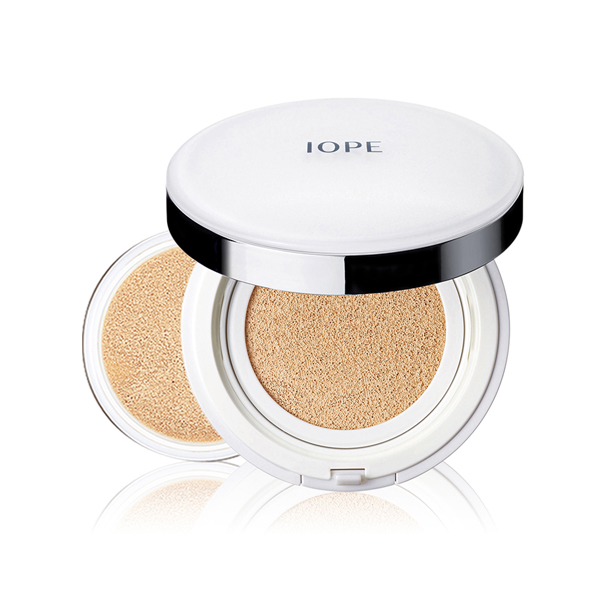 干皮肤用什么气垫,比较保湿又不脱妆呢?