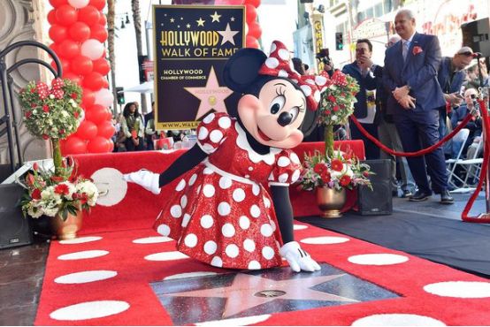 1.27-2.2主题公园一周新闻精选