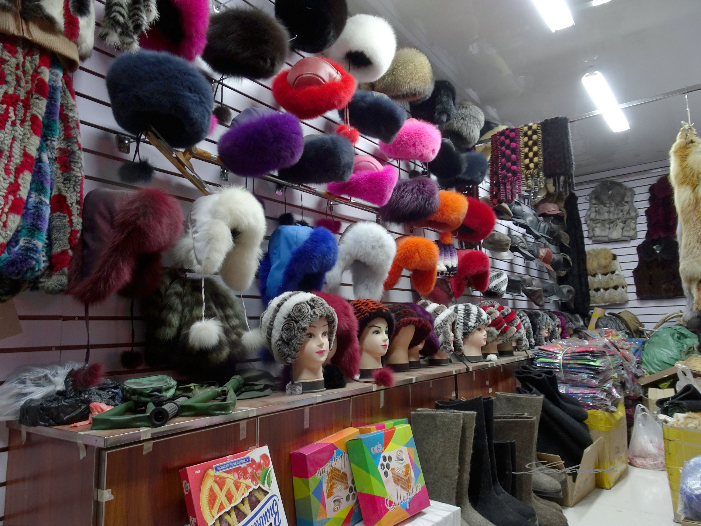 现场实拍黑河中俄商品街走起,黑河俄品多和俄罗斯商品街