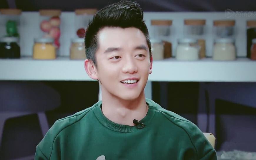 邓超鹿晗陈赫热搜,邓超郑恺最近的消息