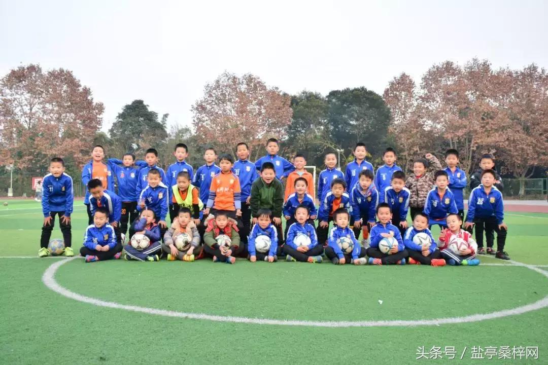 2018年“嫘祖·乘风杯”青少年足球俱乐部公开赛今天下午2点开幕