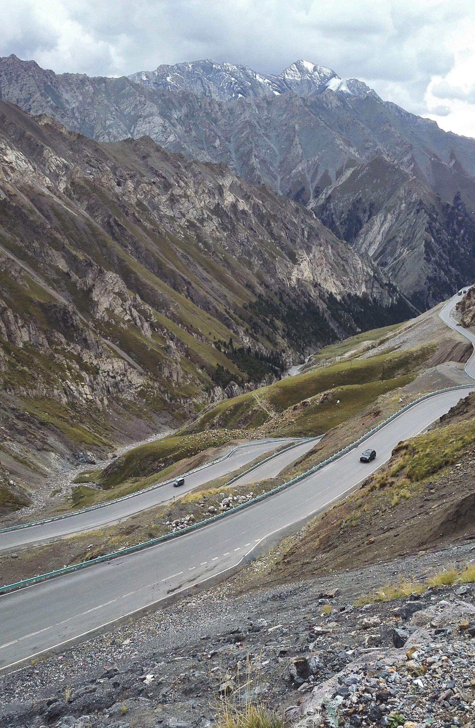 北疆和独库公路自驾游,独库公路和伊犁自驾游攻略