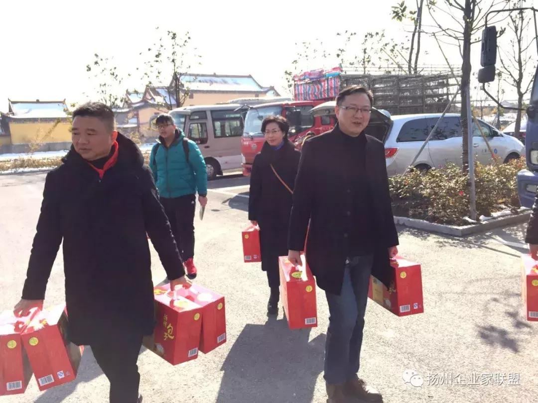 扬州企业家公益联盟,公益联盟开展暖冬行动