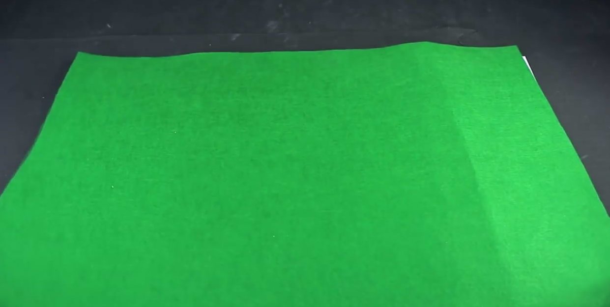 自制足球花式教程,用瓶盖做足球小游戏