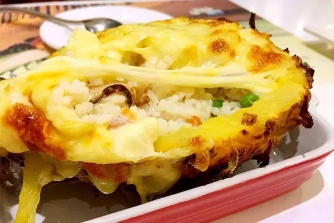 吃过35厘米的烤肠吗？老板请你出来解释一下