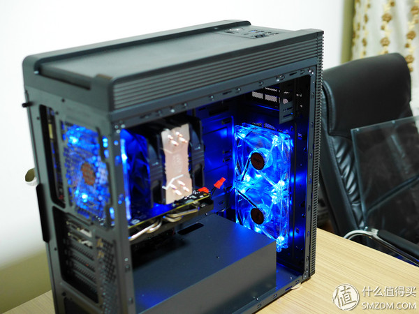 小升级爱国者发现机箱电源、Kingston金士顿HyperX240G硬盘、XFX讯景R9370装机实战