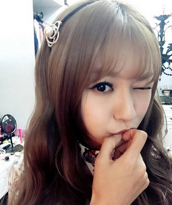 张鹭身价有多少亿,张鹭现任妻子