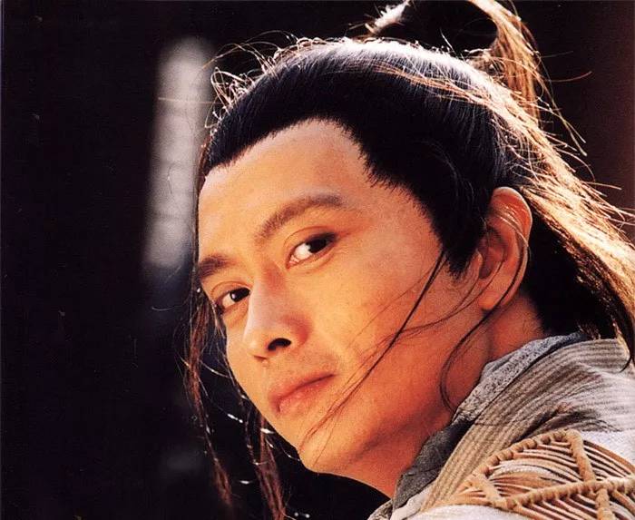 胡歌张国荣金马影帝,胡歌成长路上最重要恩师