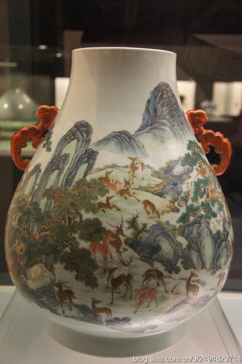 百鹿尊上秀瑞鹿文化