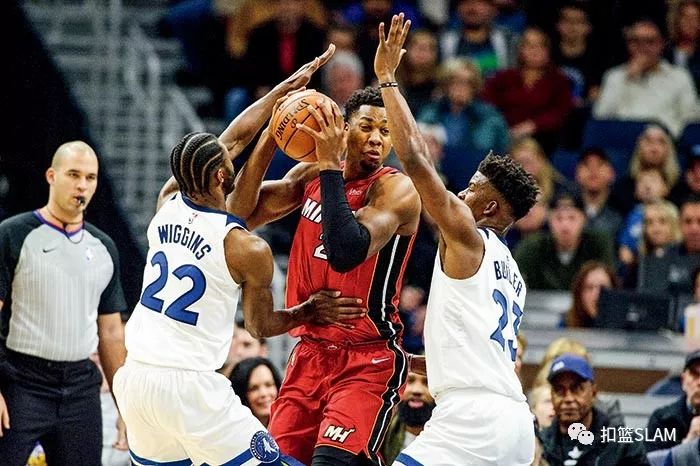 哈登和库里综合实力谁更强,库里历史地位完爆哈登