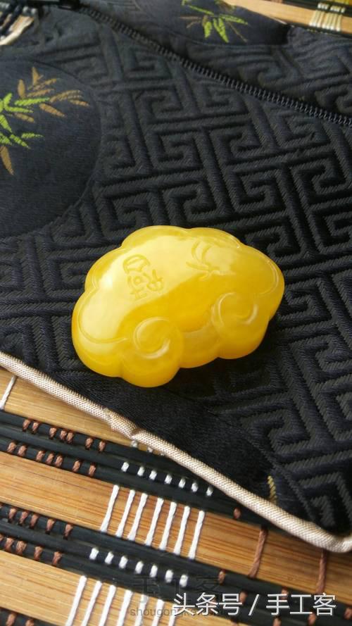 蜜蜡如意雕刻入门教程,蜜蜡雕刻简单图案