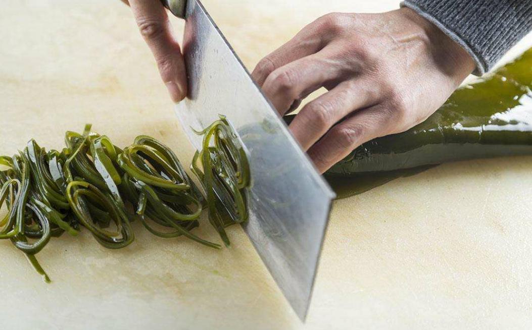 厨师长教你：刀工的操作流程及标准刀法技巧，先收藏了