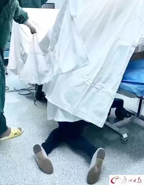 为母则刚怀孕保胎,为母则刚剖腹产