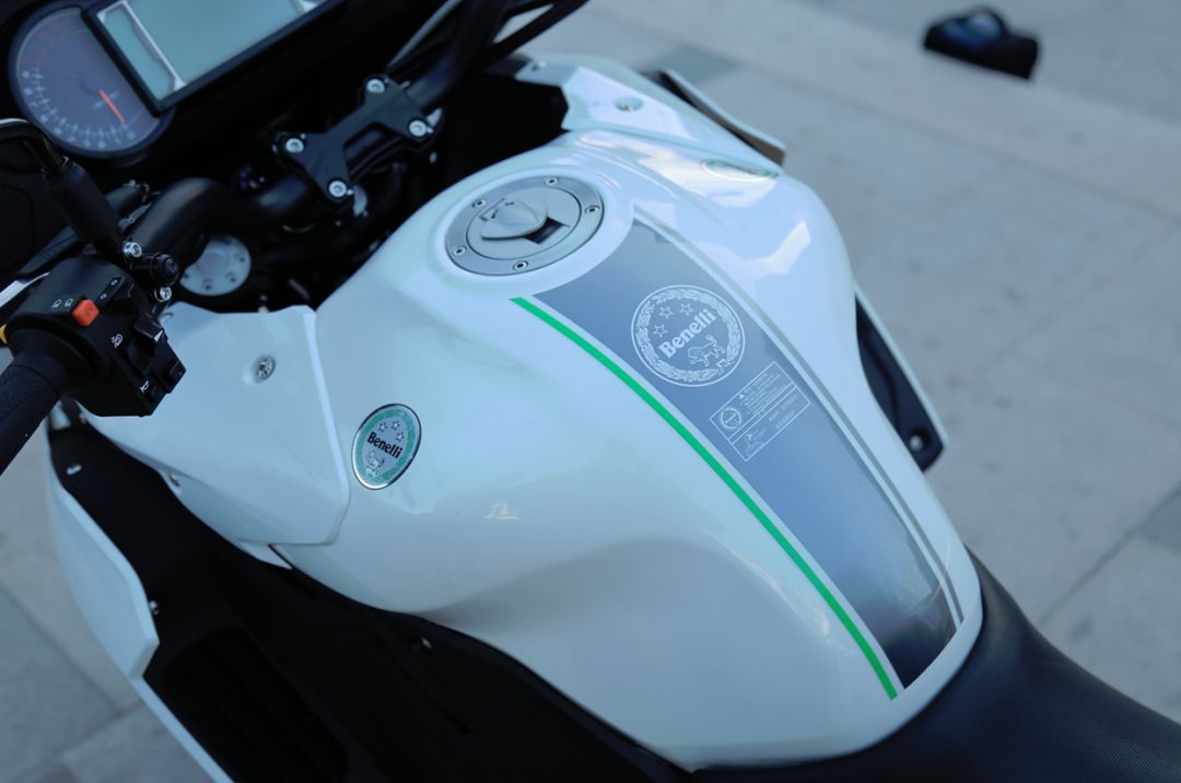 贝纳利黄龙600巡航版测评,贝纳利黄龙600巡航版评测