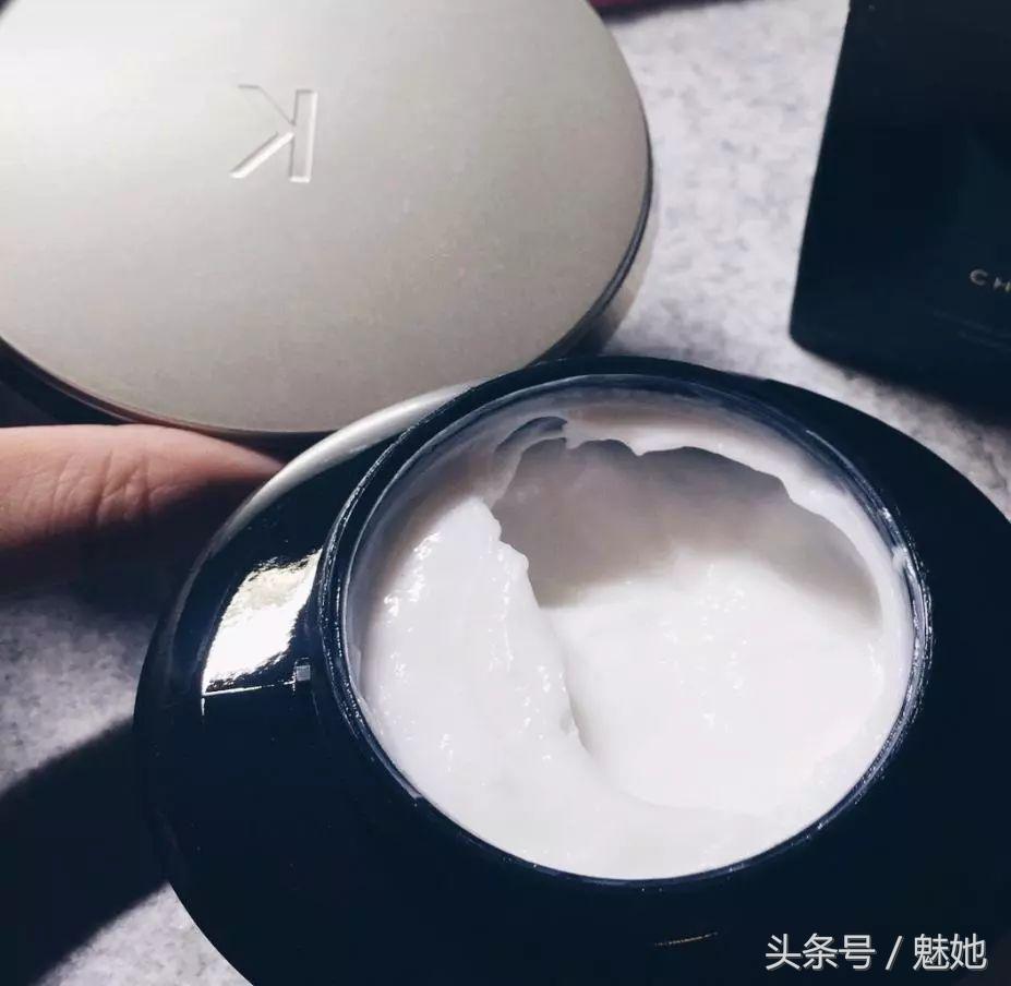 头发干枯毛躁？爱分叉？这六款发膜还你顺长直！