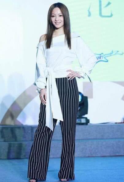 张韶涵穿搭美爆了,范冰冰张韶涵谁漂亮