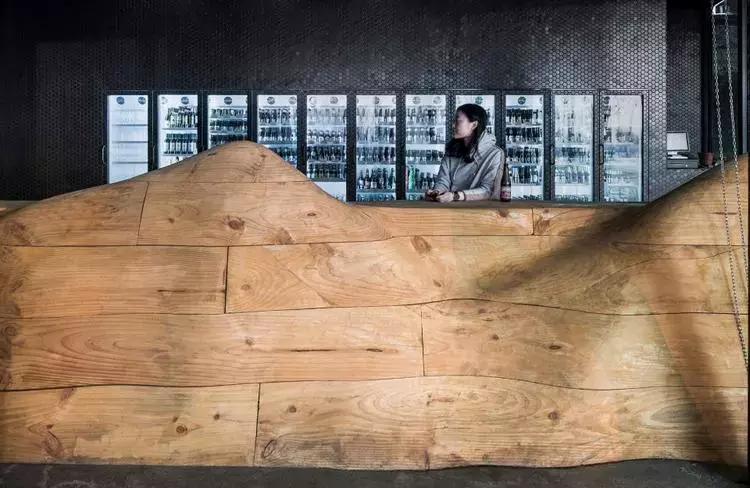 在山水之间完整版,在山水之间喝酒