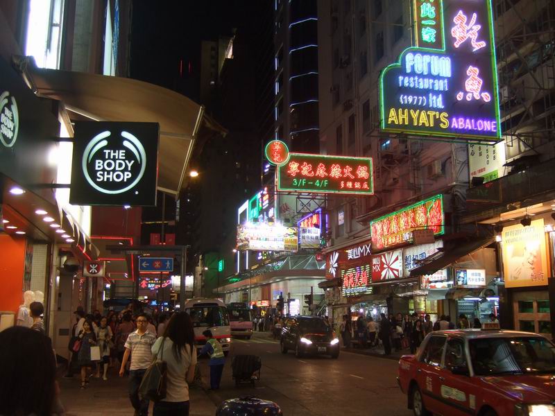 最划算的香港旅游攻略,在朋友圈已经收到500多个赞