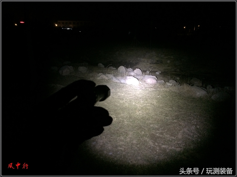 纳丽德ta15手电暴力测试,纳丽德ta15手电