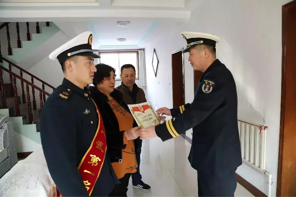 部队比赛拿奖怎么发朋友圈,部队士兵得奖怎么发朋友圈