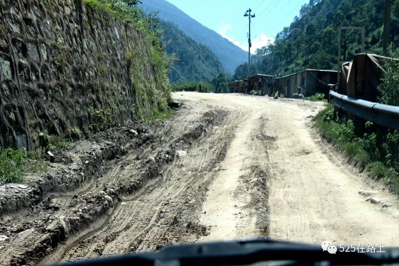 陆路进入尼泊尔怎么签证,去尼泊尔走陆路安全吗