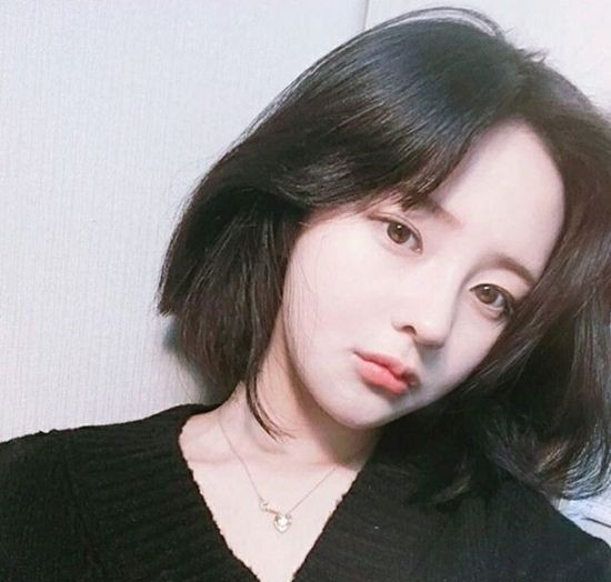 圆脸发际线后移怎么修饰脸型,适合圆脸方脸修饰脸型女生的发型