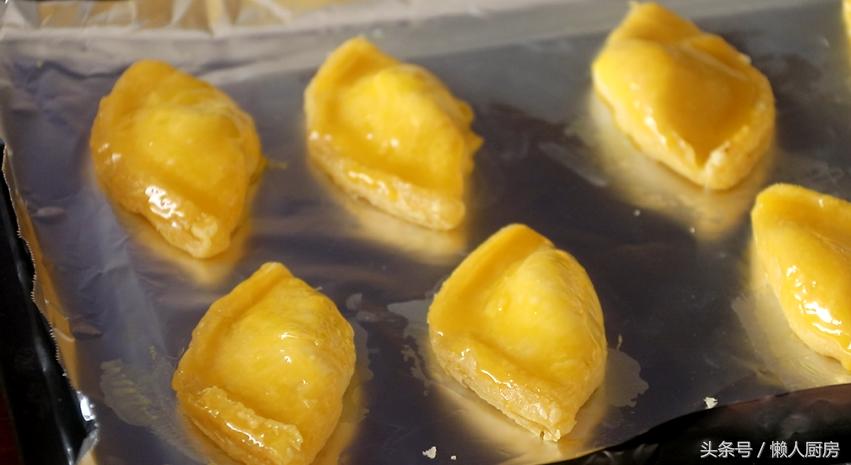 蛋挞皮可以做榴莲酥吗,蛋挞皮新吃法凤梨酥