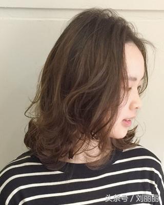 脸大的女生盘什么样的发型好看,大脸盘的妹子什么发型好看