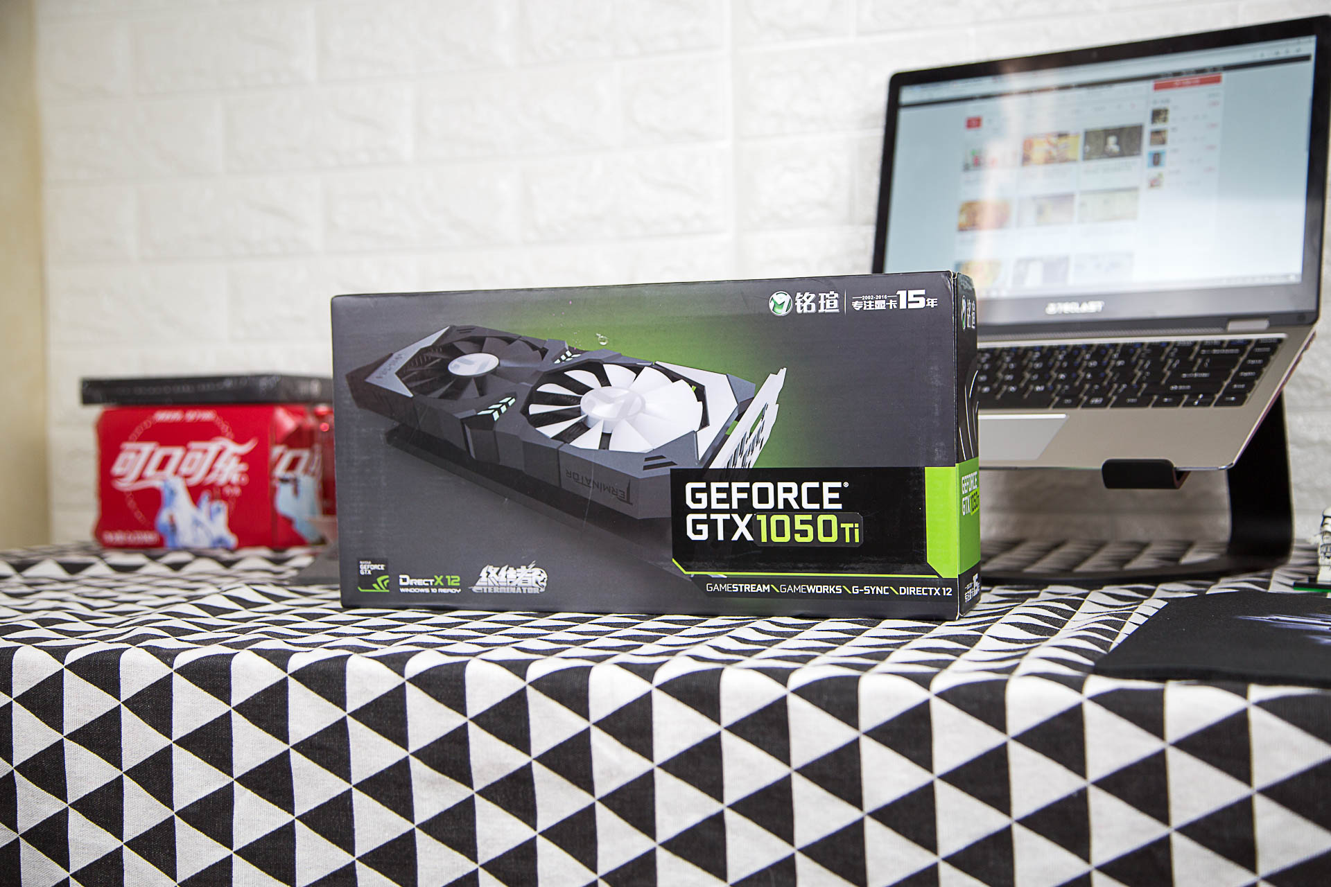 铭瑄gtx1050ti终结者评测,i38100加1060吃鸡评测