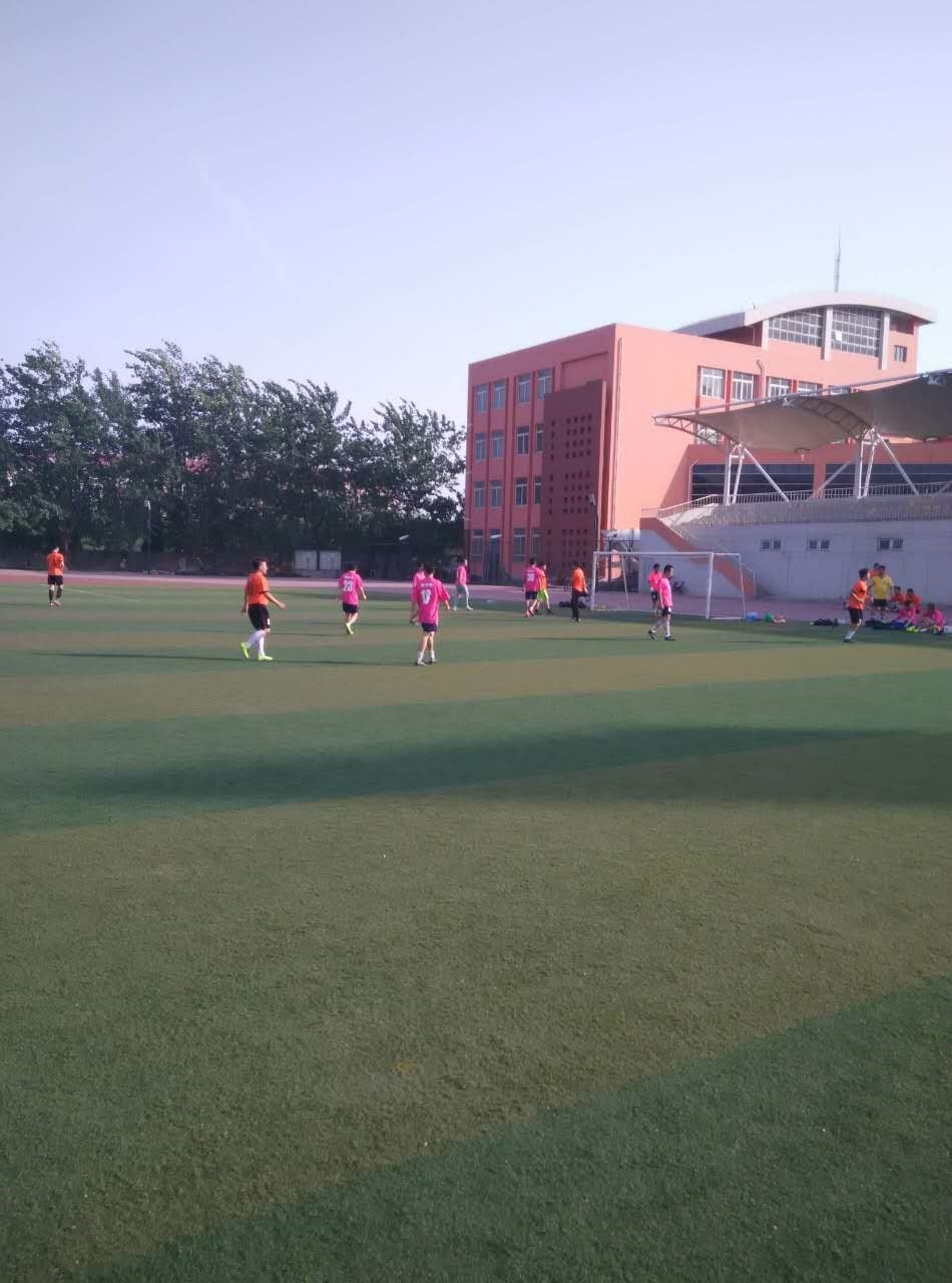 战报主场5-0,战报足球比赛