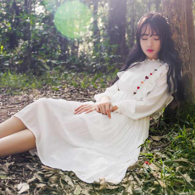 爱上文艺风雪纺连衣裙气质减龄,雪纺连衣裙既显女人味又时尚