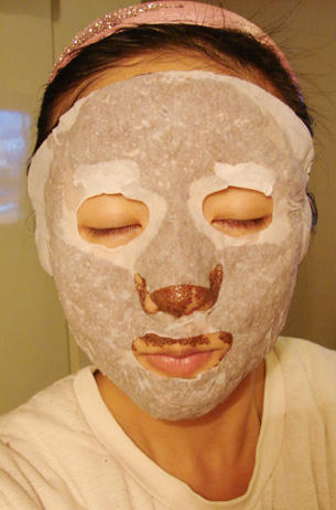 加它敷脸坚持15天淡斑又除皱,冬天敷脸15分钟见效