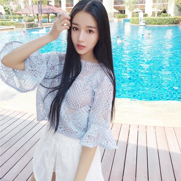 不想烂大街？一件镂空让你与她美的不一样